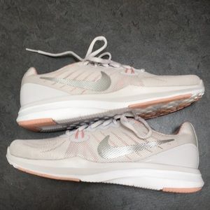 Nike women’s training shoes. Size 7.